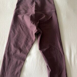 Lululemon Wunder Train High-Rise Crop 23"